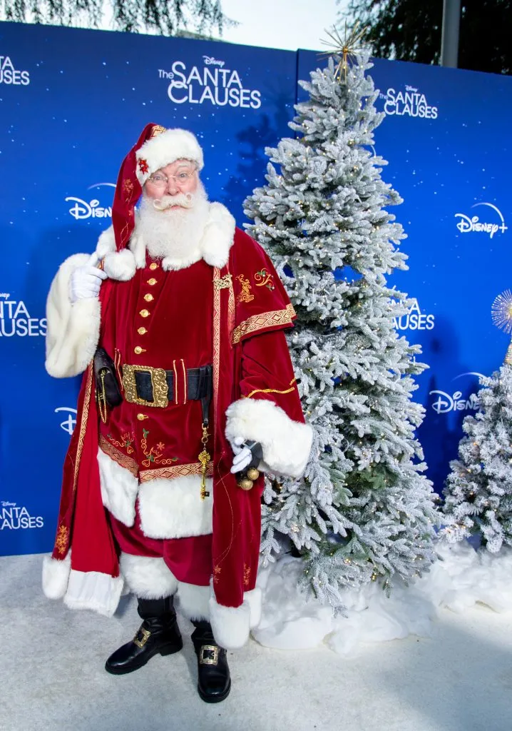 Best Santa for hire in San Antonio premiere event portrait