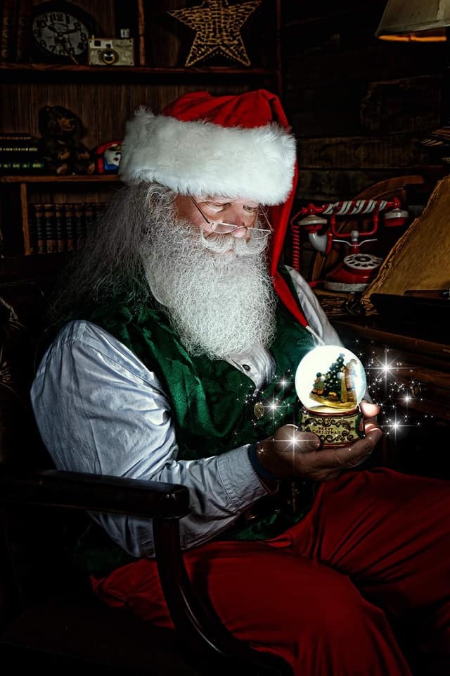 Book Santa Claus Milwaukee storybook snow globe visit