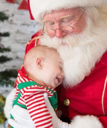 Book Santa Claus Philadelphia family event with child