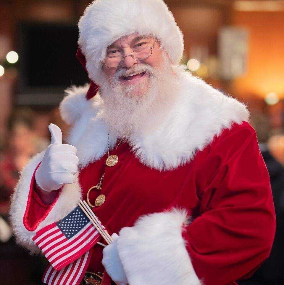 Professional Santa Claus Washington DC patriotic holiday appearance for events