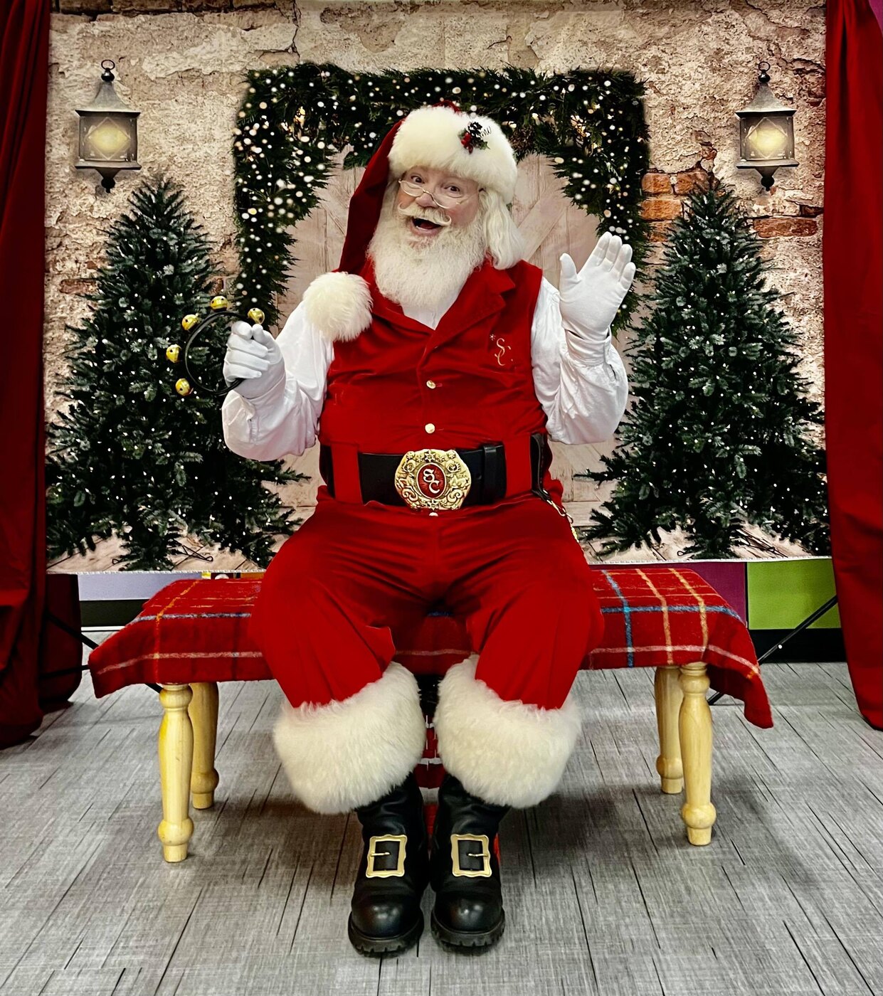 Hire Santa Claus New Jersey photo set appearance