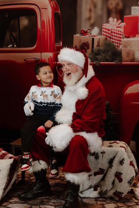 Professional Santa Claus South Dakota Holiday Portrait Professional Santa Claus South Dakota holiday portrait