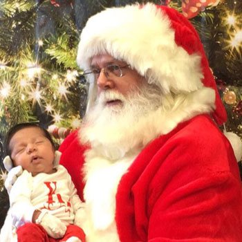 Santa Ron Real-Bearded Santa Claus for Dallas-Fort Worth Holiday Events Santa Ron real-bearded Santa Claus portrait for Dallas-Fort Worth holiday events